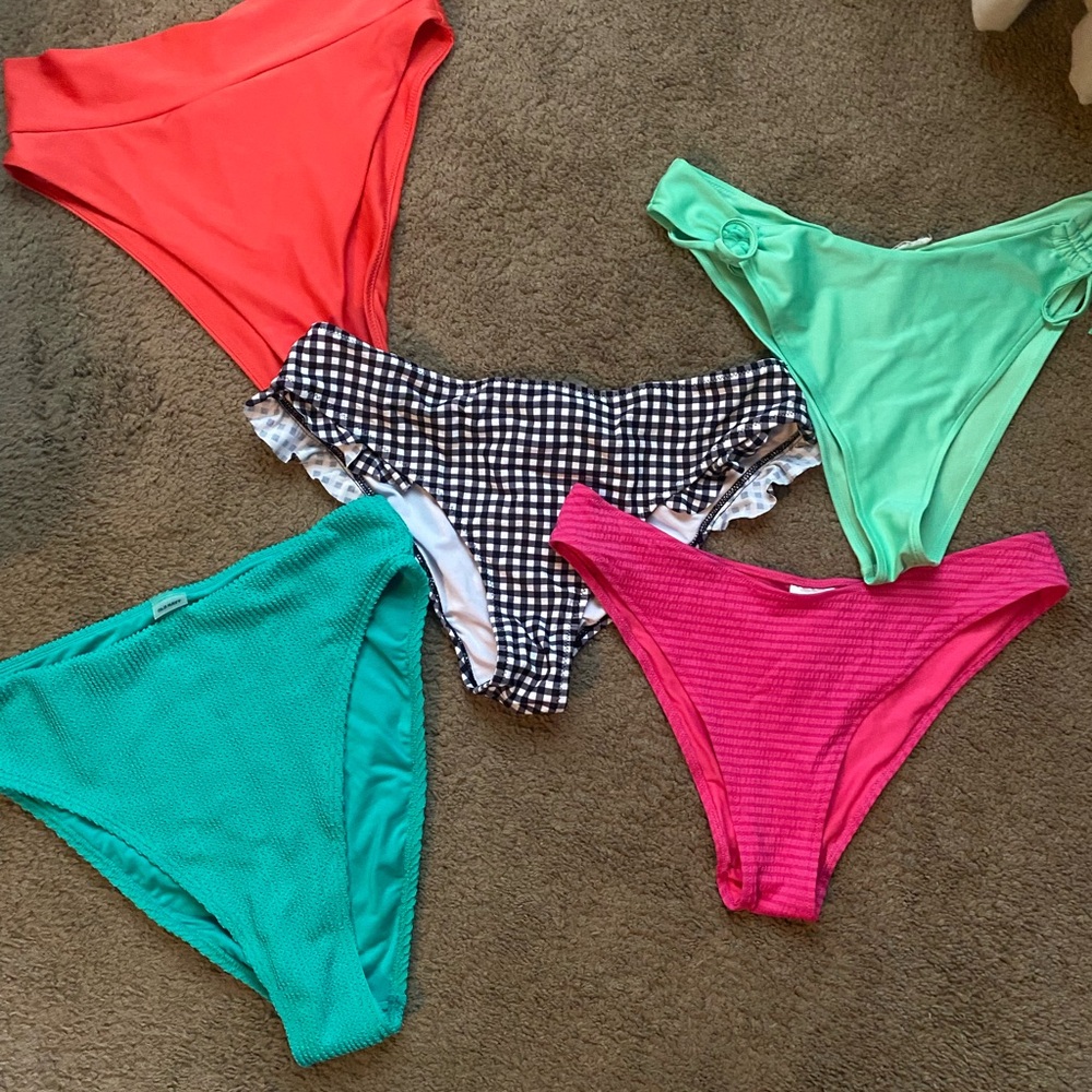 5 bikini bottom bundle 👙